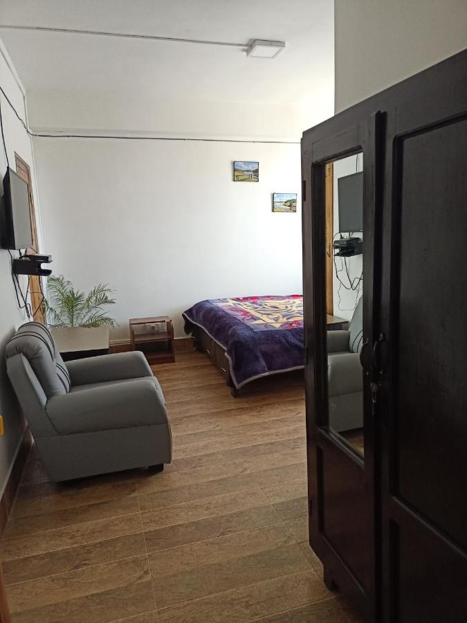 Manna Inspira Hotel Shillong Exterior foto